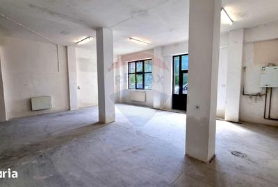 Spațiu comercial, de 190 mp, în Vasile Alecsandri