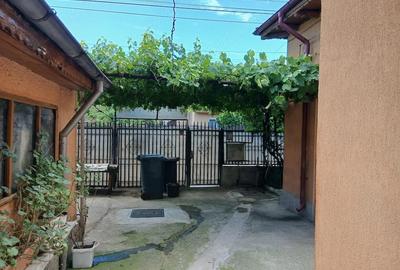 Casă cu 4 camere cu Teren 221 Mp în Central - 5