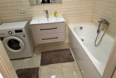 Apartament cu 2 camere decomandat în Andrei Mureșanu