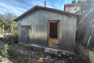 Casă cu Teren 916 Mp în Vânători - 4