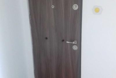 Apartament cu 2 camere semidecomandat în Exterior Vest