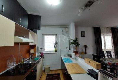 Apartament cu 3 camere semidecomandat, mobilat în Florești - 2