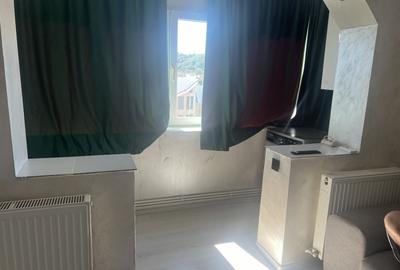 Apartament cu 2 camere semidecomandat în Central - 3