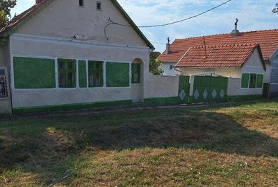 Casă cu 3 camere în Brestovăț
