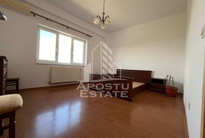 Apartament cu 4 camere semidecomandat, mobilat în Iosefin - 3