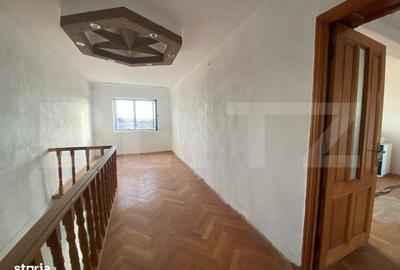 Casă cu 4 camere în Ionești