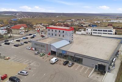 Spațiu comercial, de 3,595 mp, în Est - 2