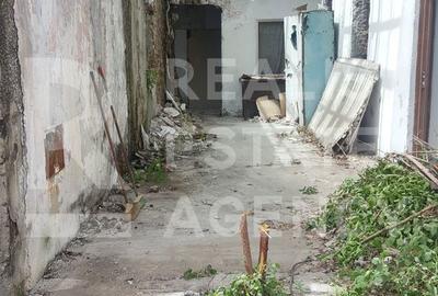 Apartament cu 8 camere în Obor