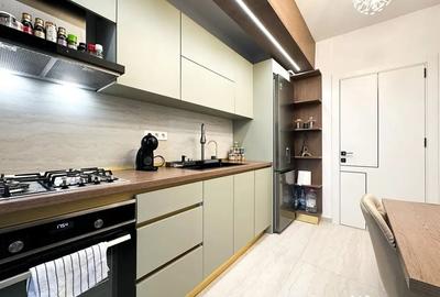 Apartament cu 3 camere decomandat în Titan