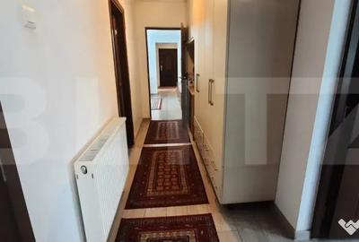 Apartament cu 4 camere decomandat, mobilat în Micro 15