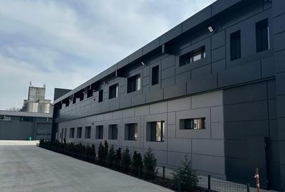 Spațiu comercial, de 3,000 mp, în Central - 12