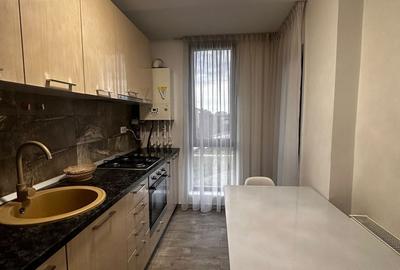 Garsonieră decomandată în Apărătorii Patriei