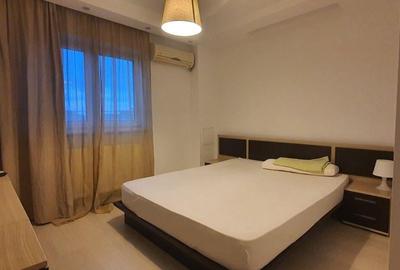 Apartament cu 3 camere decomandat, mobilat în Tineretului