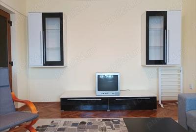 Apartament cu 2 camere semidecomandat în Central