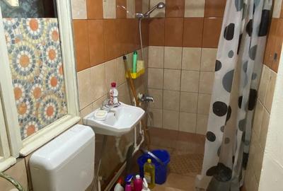 Casă cu 4 camere cu Teren 600 Mp în Central