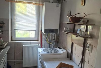 Apartament cu 2 camere semidecomandat în Tomis Nord