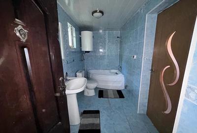 Casă cu 3 camere cu Teren 1970 Mp în Drăgotești