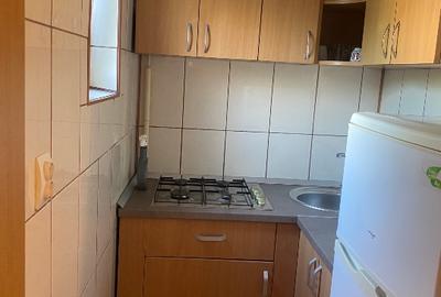 Garsonieră decomandată în Central - 3