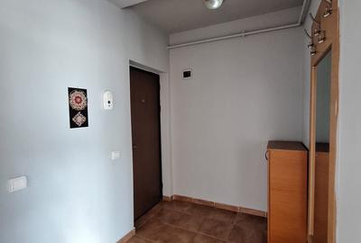 Apartament cu 2 camere semidecomandat, mobilat în Florești - 6