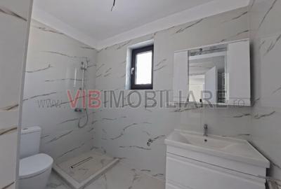 Apartament cu 3 camere în Central - 3