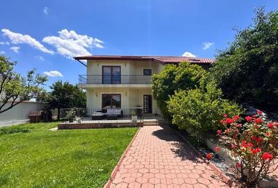 Casă cu 5 camere cu Teren 711 Mp în Pipera