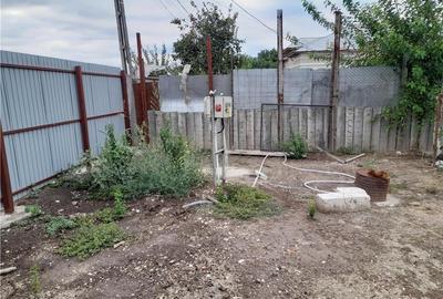 Teren de 980 mp, în Vărăști - 2