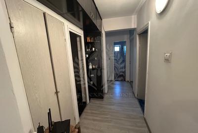 Apartament cu 4 camere decomandat, mobilat în Malu Roșu - 7