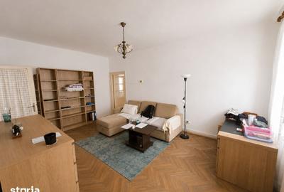 Apartament cu 2 camere în Victoriei