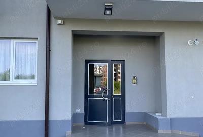 Apartament cu 3 camere decomandat în Berceni - 2