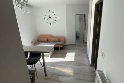 Apartament cu 3 camere semidecomandat, mobilat în Florești - 2