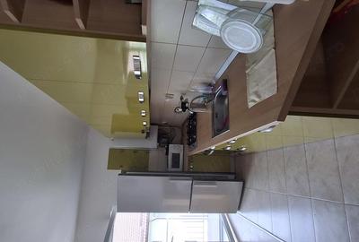 Apartament cu 2 camere decomandat în Florești