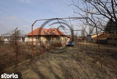 Casă cu 4 camere cu Canalizare în Filipeștii de Târg - 2