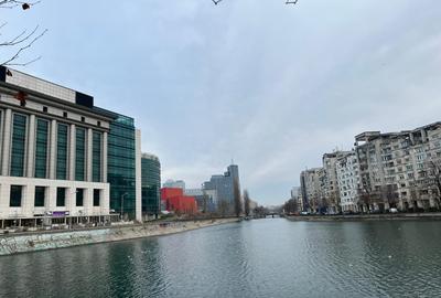 Garsonieră decomandată în Unirii