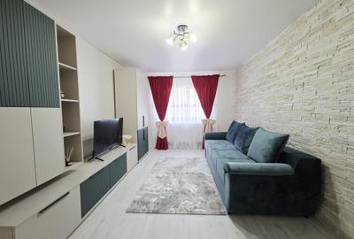 Apartament cu 2 camere decomandat în Micro 17