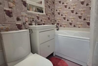 Apartament cu 2 camere semidecomandat în Gara de Nord