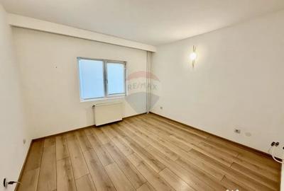 Spațiu comercial, de 100 mp, în Central - 2