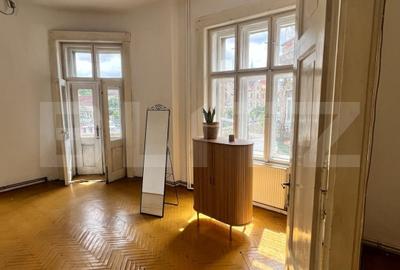 Apartament cu 2 camere semidecomandat în Iosefin