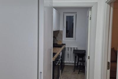 Apartament cu 2 camere decomandat în Podu Roș - 1