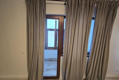 Apartament cu 3 camere decomandat în Otopeni - 10