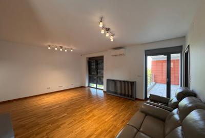 Apartament cu 4 camere semidecomandat în Băneasa - 2