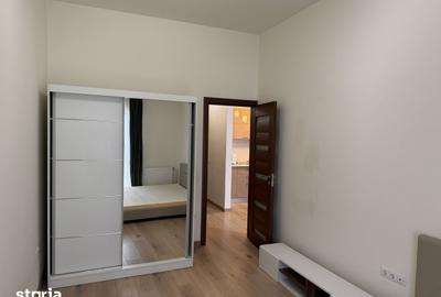 Apartament cu 2 camere semidecomandat în Sud