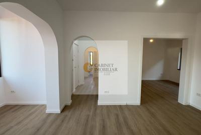 Apartament cu 4 camere decomandat în Domenii