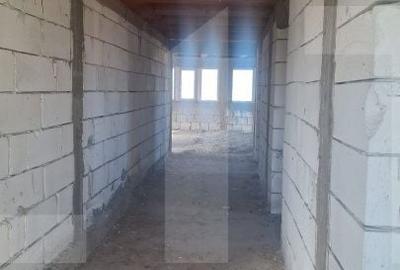Casă cu 4 camere în Dobrotinet