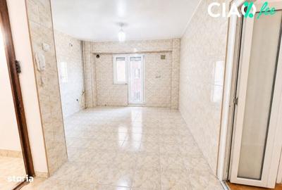 Apartament cu 4 camere decomandat în Virtuții