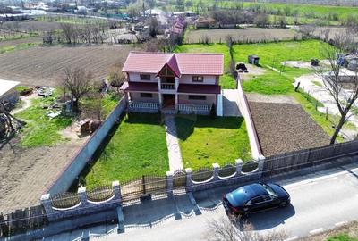 Casă cu 4 camere cu Teren 917 Mp în Nămoloasa - 1