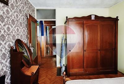 Apartament cu 3 camere semidecomandat, mobilat în Rogerius - 4