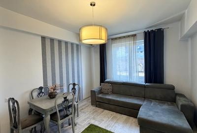Apartament cu 2 camere semidecomandat în Universitate