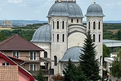 Apartament cu 2 camere semidecomandat în Sânmartin - 10