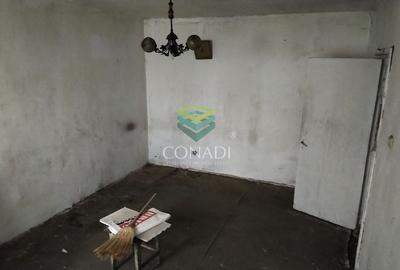 Garsonieră decomandată în Dristor - 9