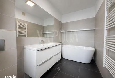 Casă cu 4 camere cu Teren 300 Mp în Borhanci